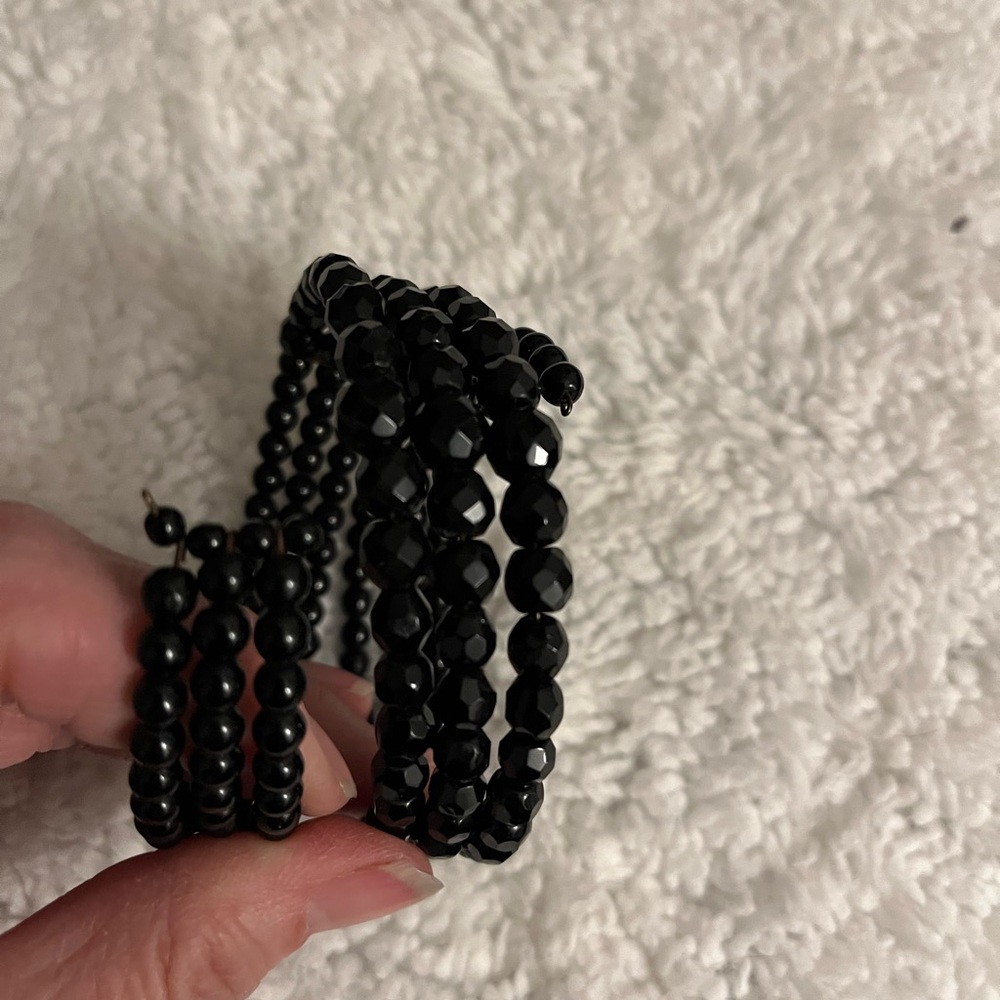 Bundle: Assorted Vintage Bracelets & Necklaces In… - image 4